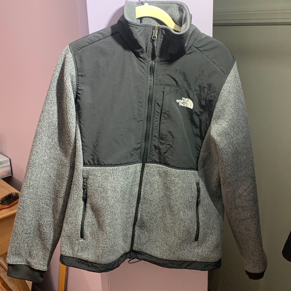 North-face zip up jacket small